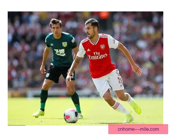 从数据与战术视角解析加维在英超防守端的真实价值与影响力评估研究